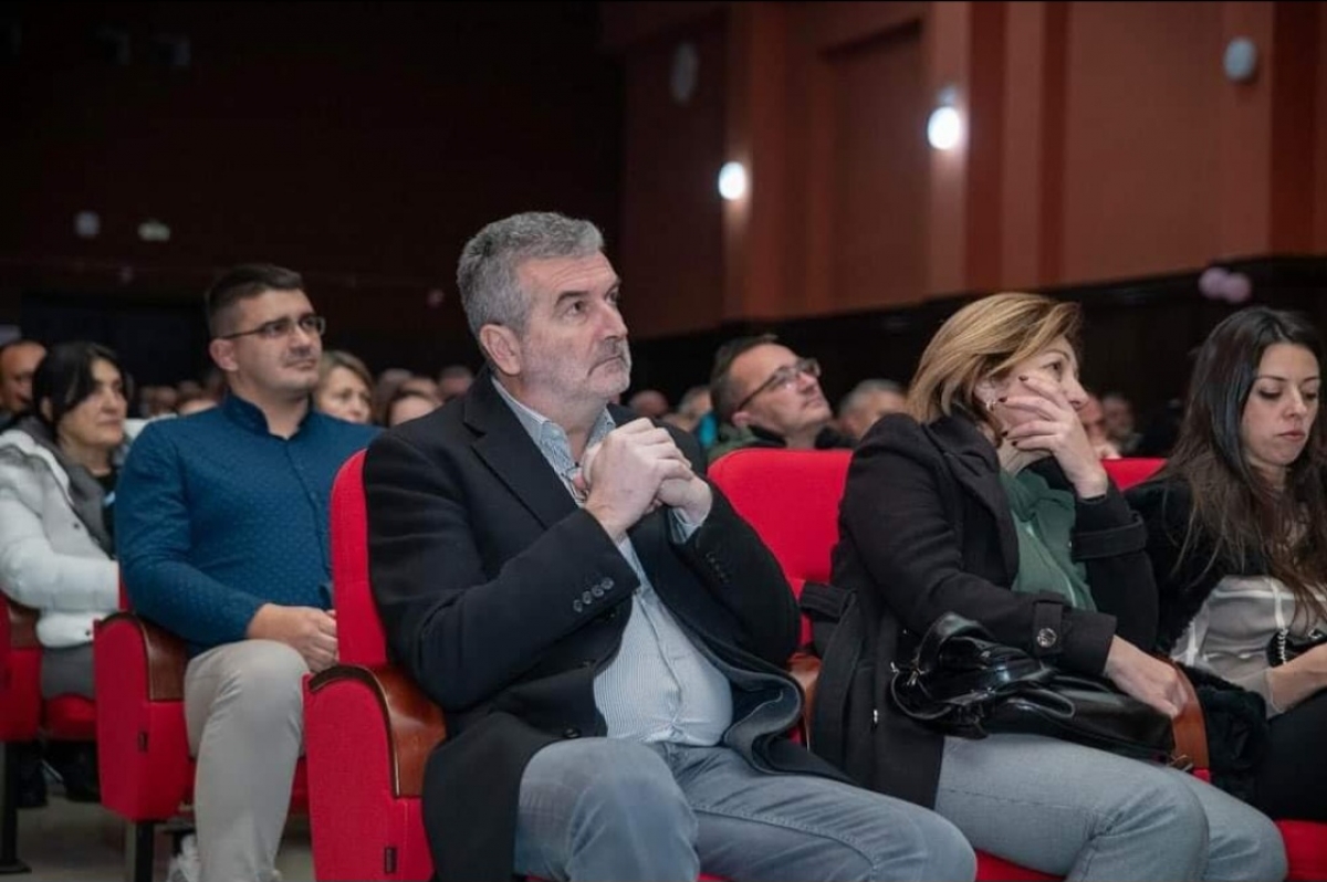 eb6027a47da97d5493bff149d21695069ae8997b_thumb_big