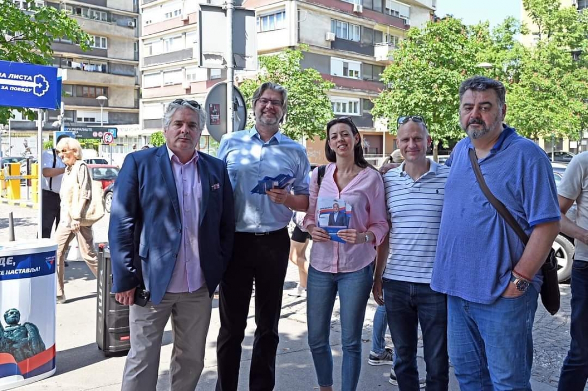 f5ff4d9d972479d9de8e1c9827b37c85e5b7994e_thumb_big